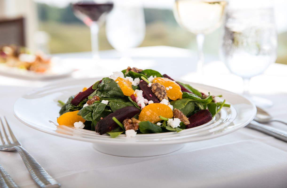 Arcadia Bluffs Dining 1